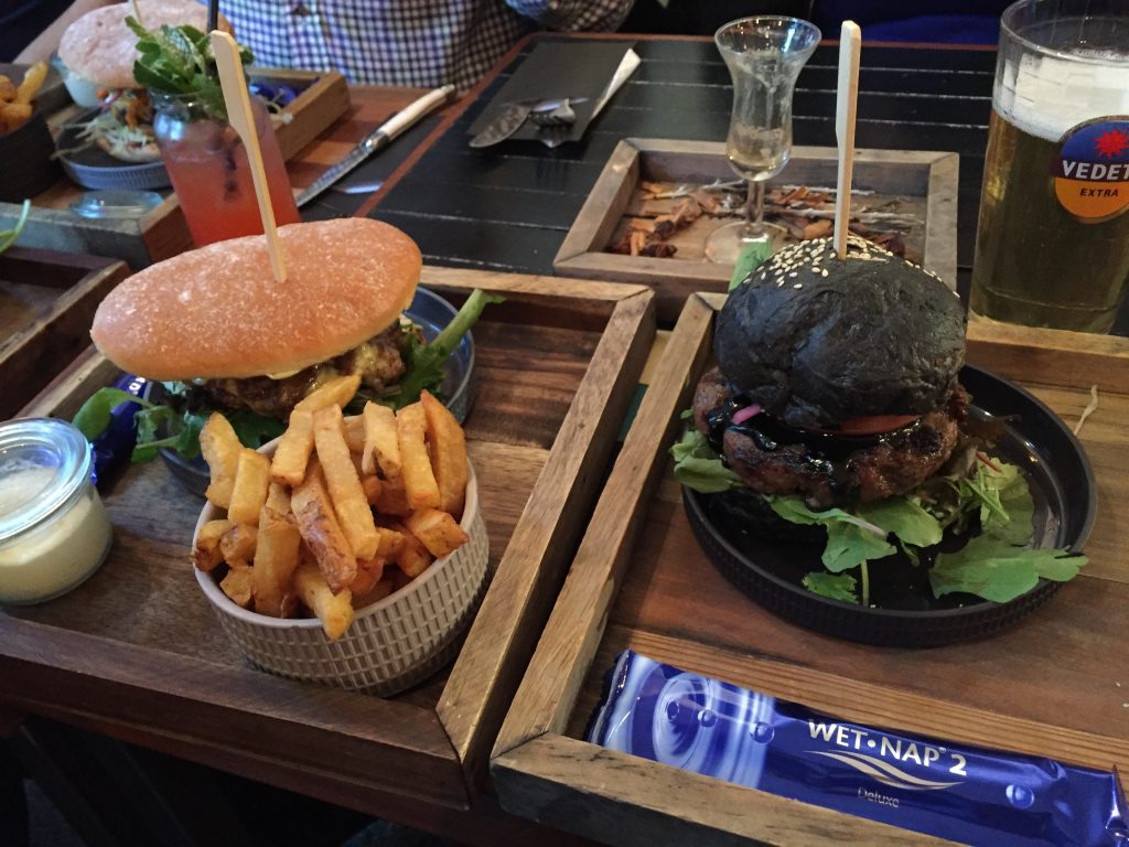 burgersandbooze-burgers
