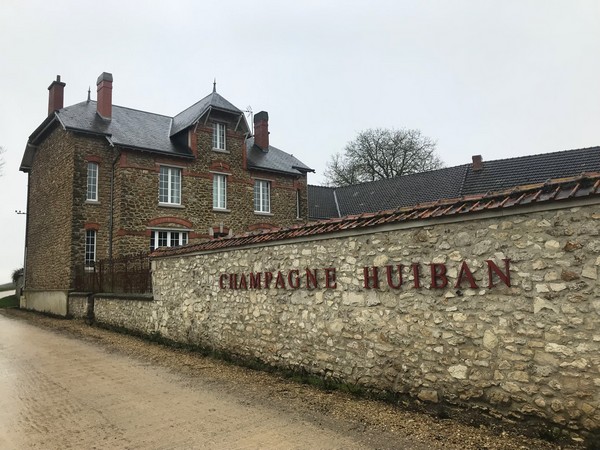 champagnehuis huiban jonquery